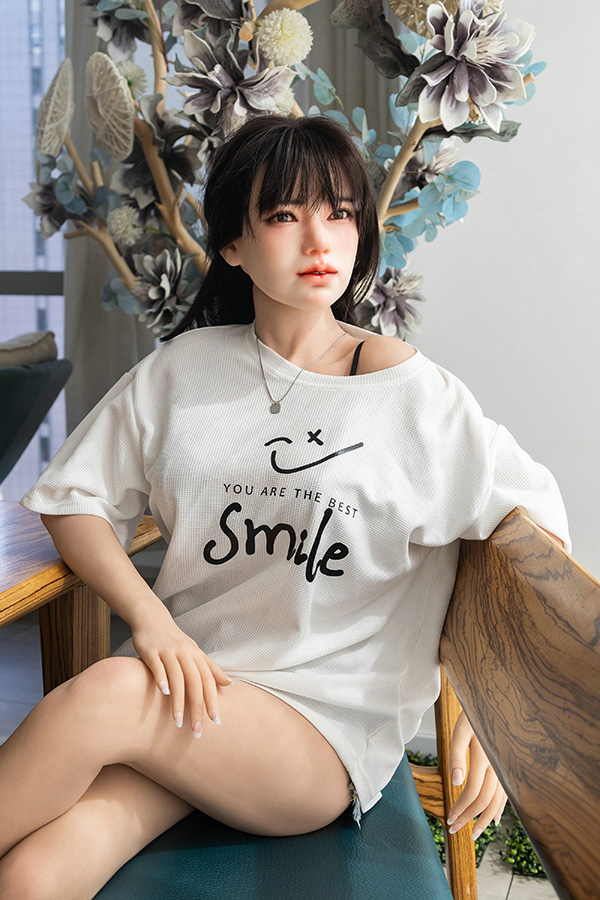アジアの優しい人妻、大きな胸のシリコン製のセックスドール 惠子 アジアの優しい人妻、大きな胸のシリコン製のセックスドール 惠子