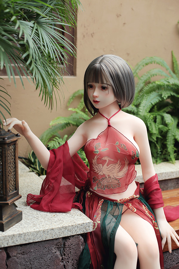 小さな胸の歌姫美人ラブドール 145cm 优子 小さな胸の歌姫美人ラブドール 145cm 优子
