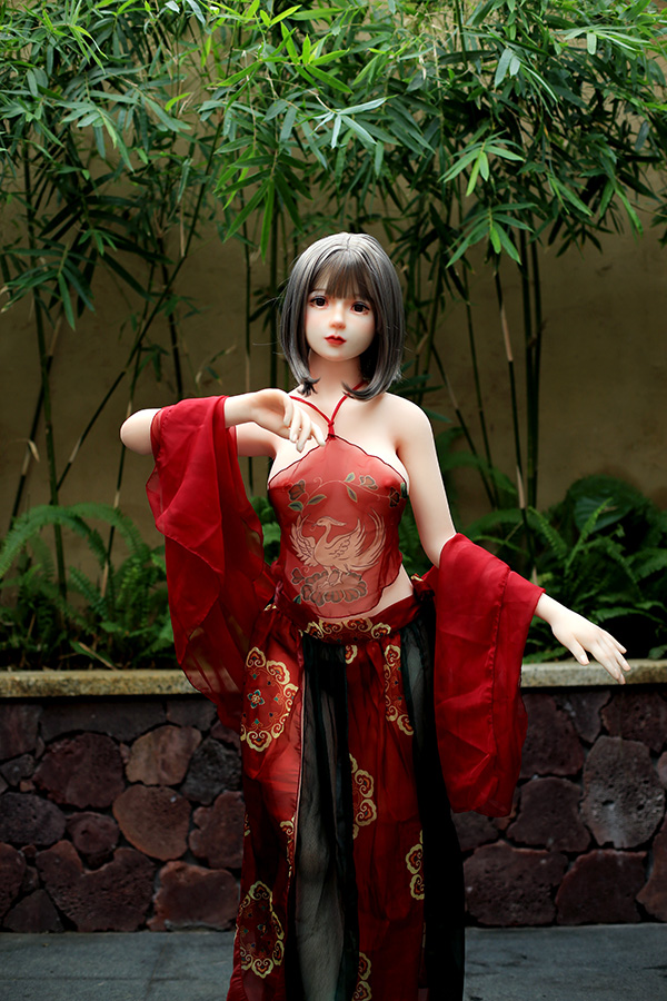 小さな胸の歌姫美人ラブドール 145cm 优子 小さな胸の歌姫美人ラブドール 145cm 优子